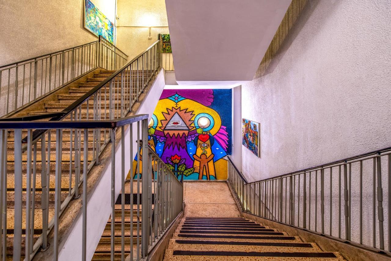 Abraham Tel Aviv